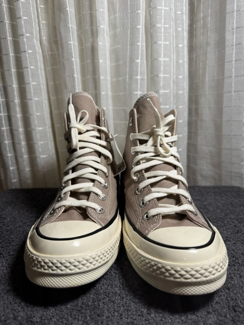 Converse High-Top Sneakers in Taupe and Cream - Picture 5 of 10